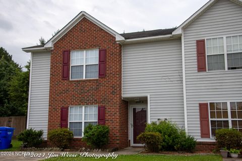 Townhouse in Greenville NC 2517 Bluff View Court.jpg