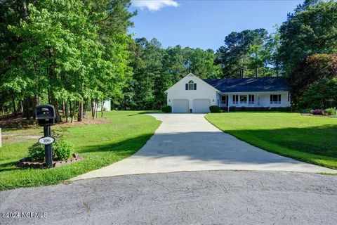 Single Family Residence in New Bern NC 106 Dobbs Spaight Road 4.jpg