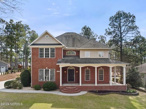 Single Family Residence in West End NC 113 Clay Circle.jpg