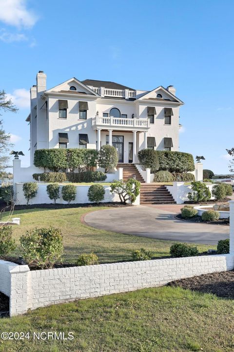 A home in Swansboro