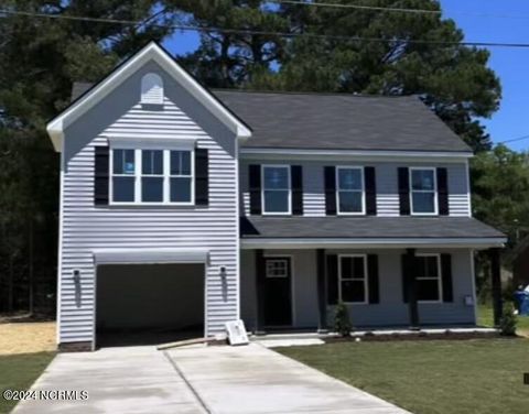 Single Family Residence in Wilson NC 1015 Par Three Drive.jpg