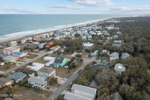 A home in Kure Beach