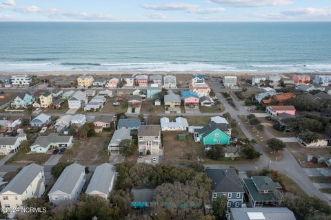 A home in Kure Beach