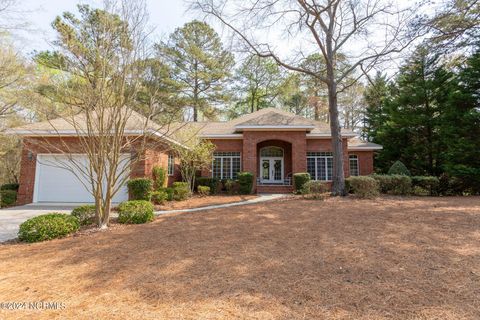 Single Family Residence in West End NC 234 Finch Gate Drive.jpg