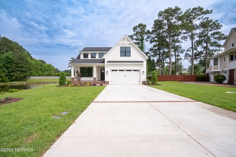 Single Family Residence in Leland NC 2092 Laurel Oak Way 2.jpg