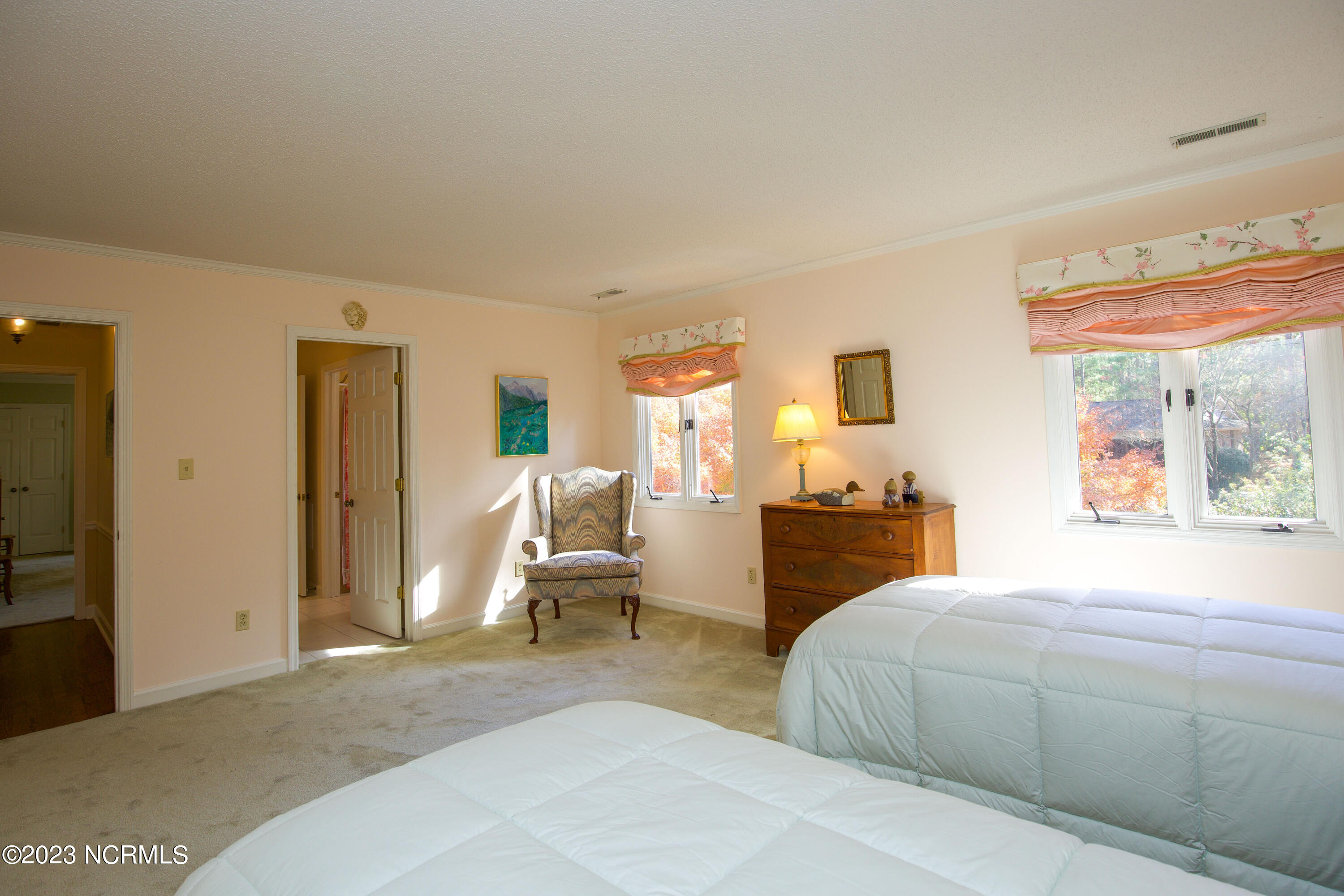 Pinehurst, North Carolina 28374, United States, 3 Bedrooms Bedrooms, ,3 BathroomsBathrooms,Residential,Active,68719