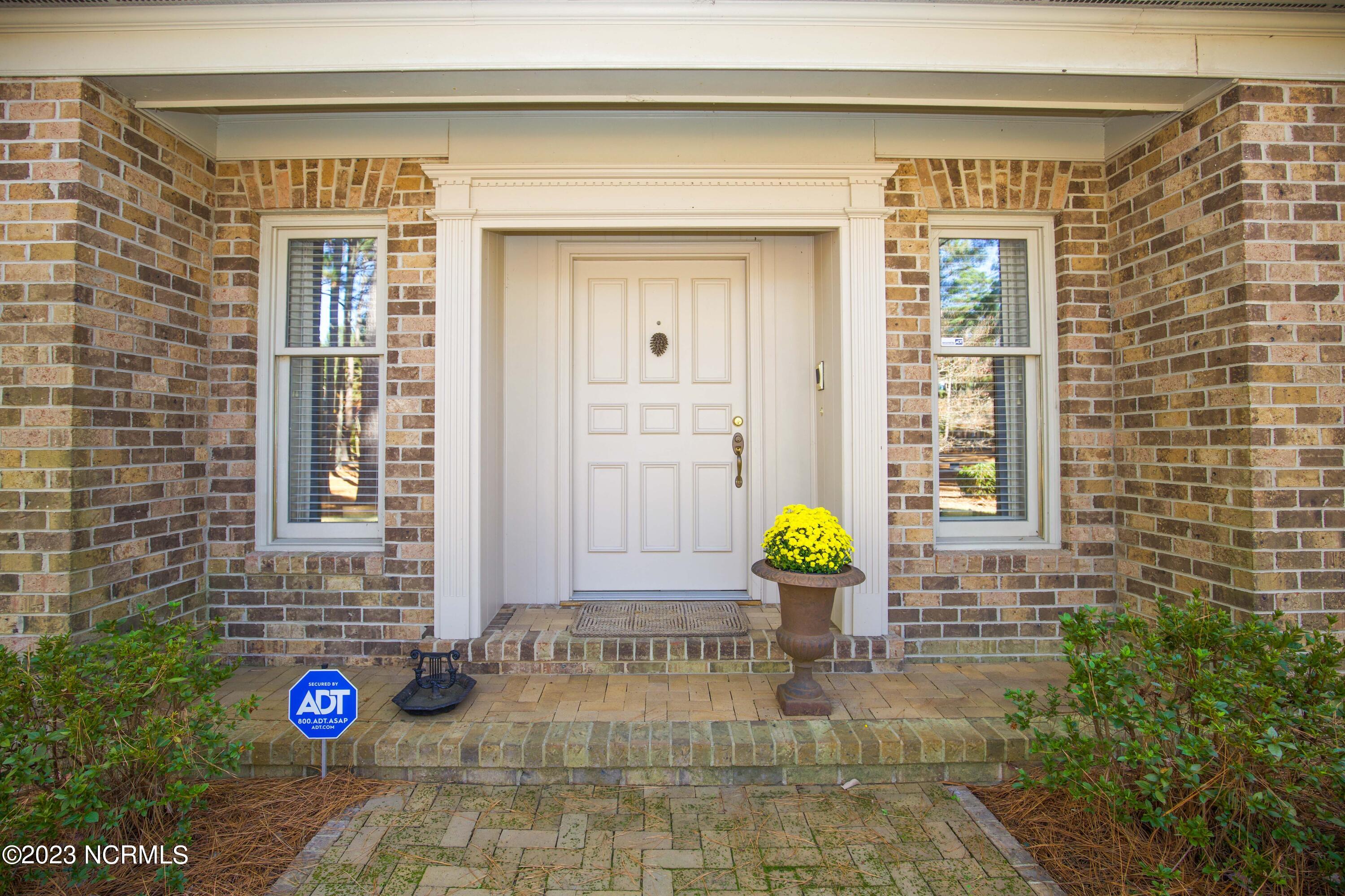 Pinehurst, North Carolina 28374, United States, 3 Bedrooms Bedrooms, ,3 BathroomsBathrooms,Residential,Active,68719