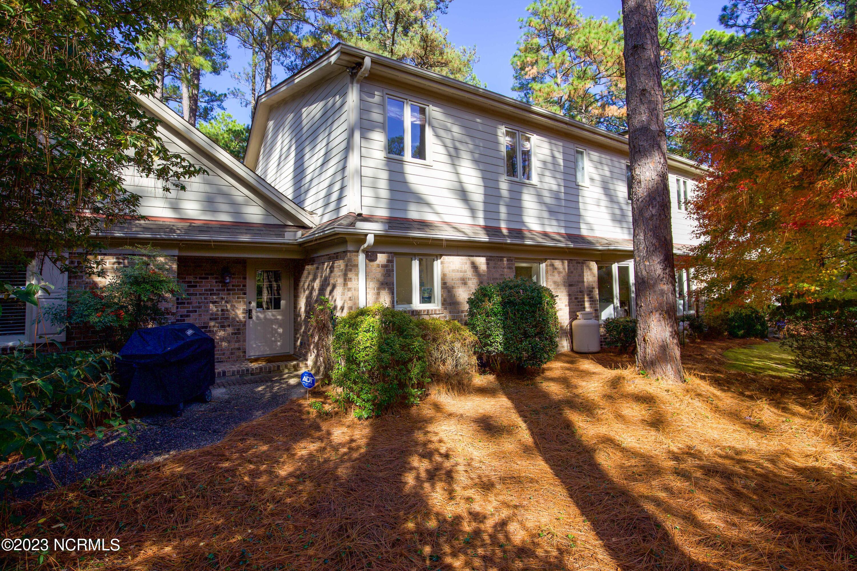 Pinehurst, North Carolina 28374, United States, 3 Bedrooms Bedrooms, ,3 BathroomsBathrooms,Residential,Active,68719