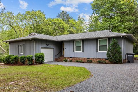 Single Family Residence in West End NC 104 Scuppernong Court.jpg