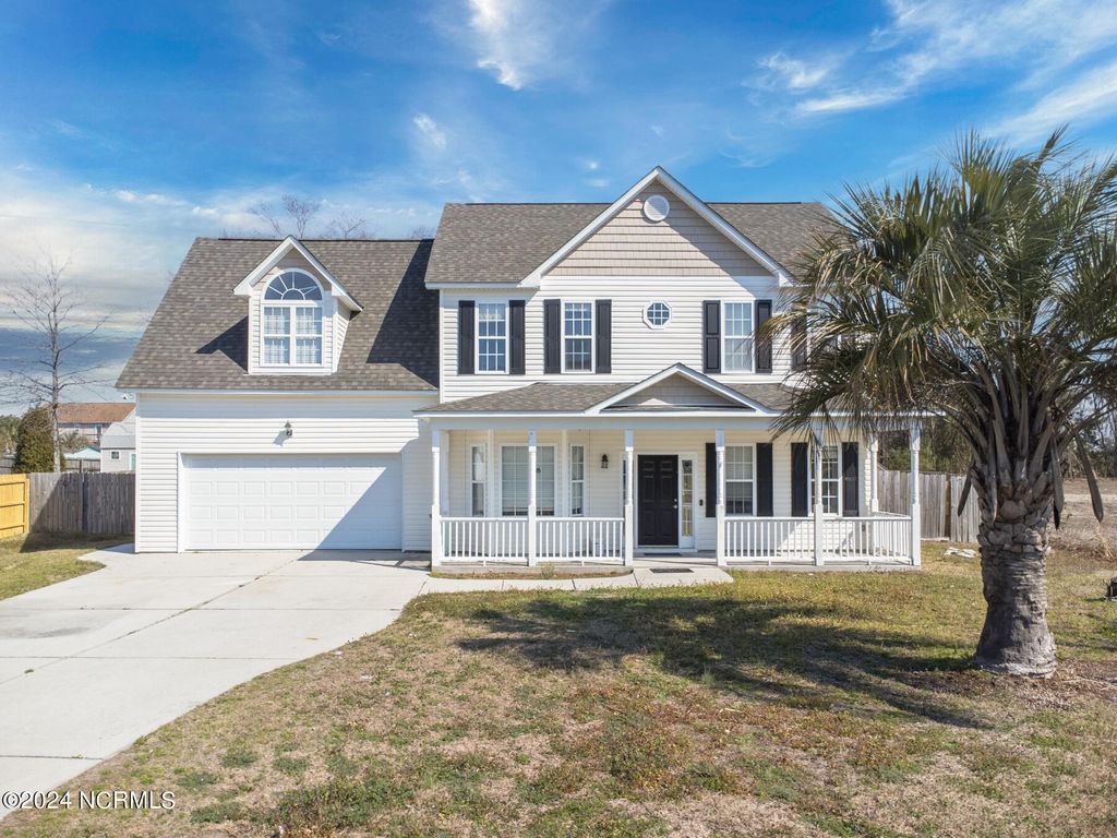 Photo for 289 Twin Oaks Drive, Hampstead, NC 28443 (MLS # 100429132)