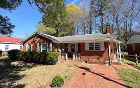 Single Family Residence in Fairmont NC 408 Jackson Street.jpg