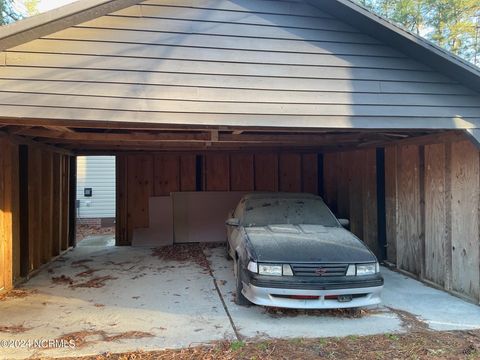 Single Family Residence in Fountain NC 3313 Church Street 10.jpg