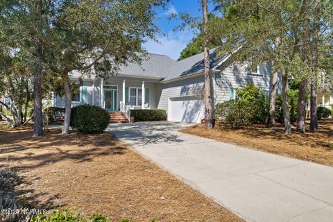 Single Family Residence in Southport NC 2707 Moss Creek Court.jpg