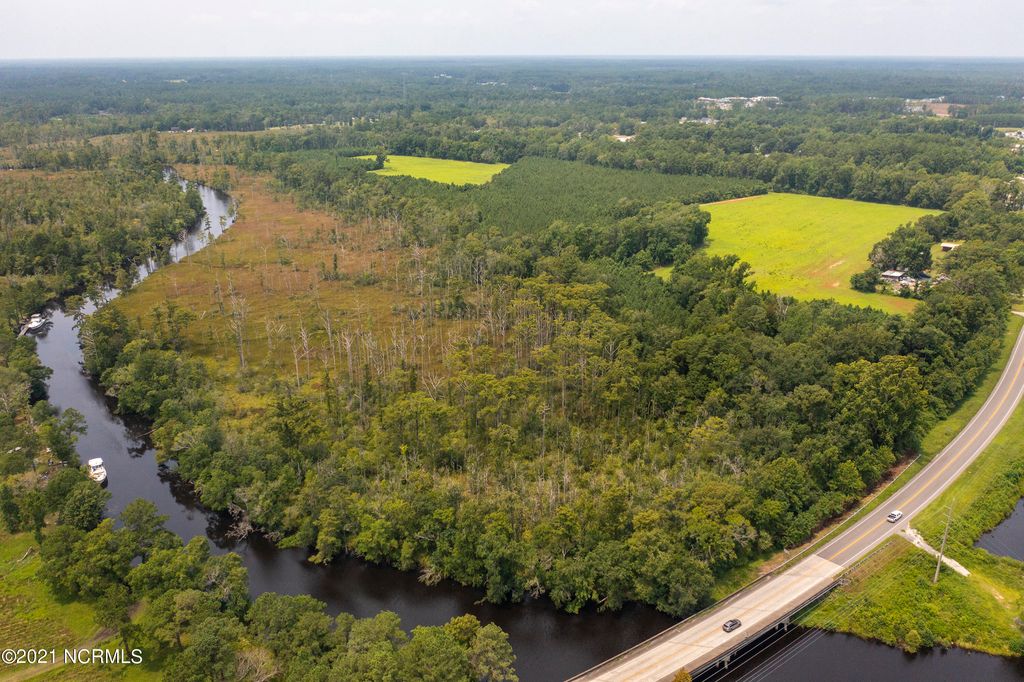 Photo of 200 Stone Chimney Road SW, Supply, NC 28462 (MLS # 100365505)