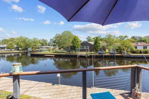 Townhouse in New Bern NC 3 Harbour Walk 3.jpg