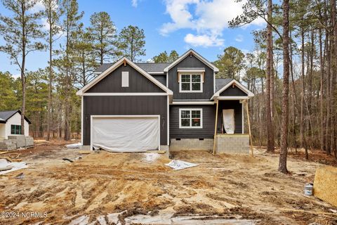 Single Family Residence in West End NC 372 Pebble Drive.jpg
