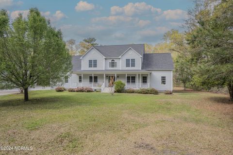 Single Family Residence in Stella NC 237 White Oak Bluff Road.jpg