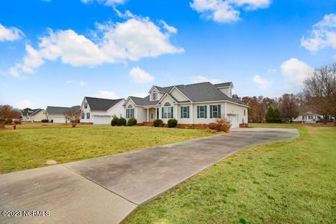 Single Family Residence in Goldsboro NC 109 Callaway Court 2.jpg