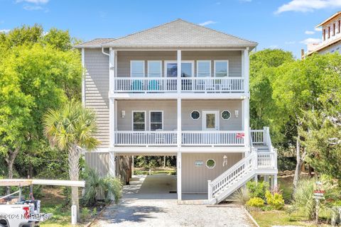 A home in Surf City