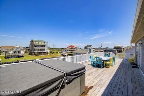 A home in North Topsail Beach