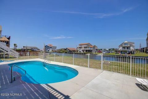 A home in North Topsail Beach