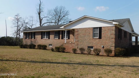 Featured picture for the property 100375766