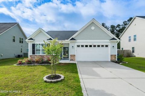 Single Family Residence in Leland NC 4510 Combs Forest Court.jpg