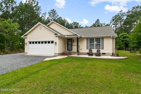 Single Family Residence in West End NC 114 Dogwood Lane.jpg