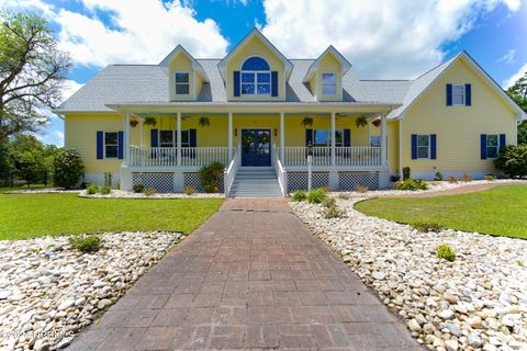 Single Family Residence in Emerald Isle NC 211 Gulf Stream Drive.jpg
