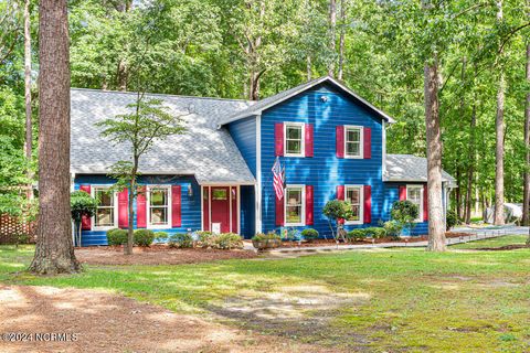 Single Family Residence in Southern Pines NC 210 Stornoway Drive.jpg