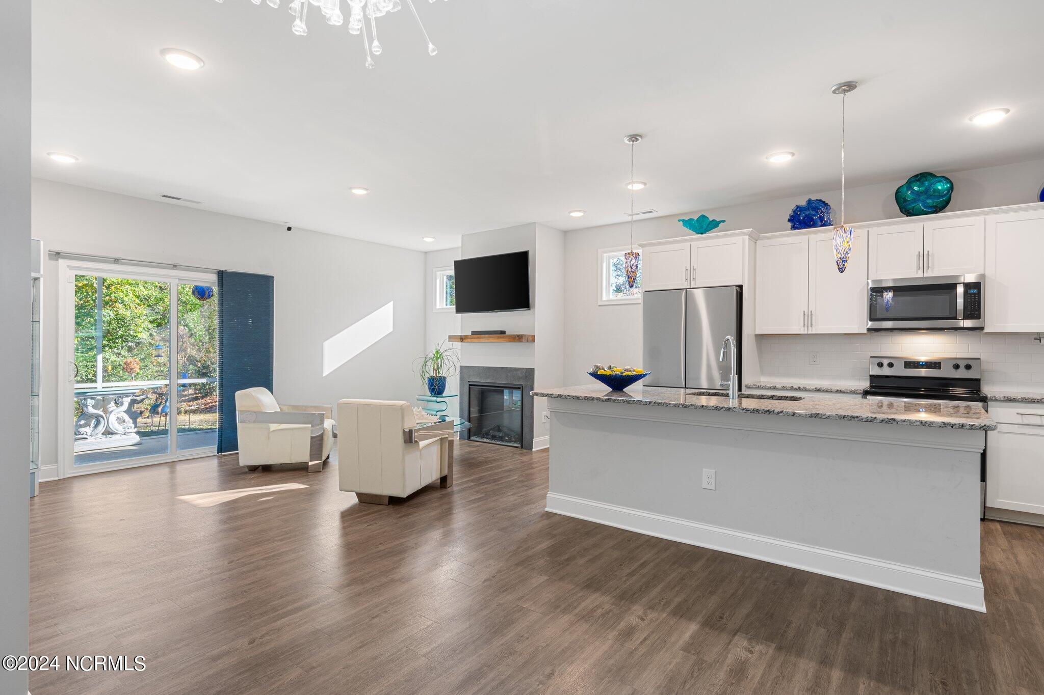 Wilmington, North Carolina 28409, United States, 4 Bedrooms Bedrooms, ,4 BathroomsBathrooms,Residential,Active,63481