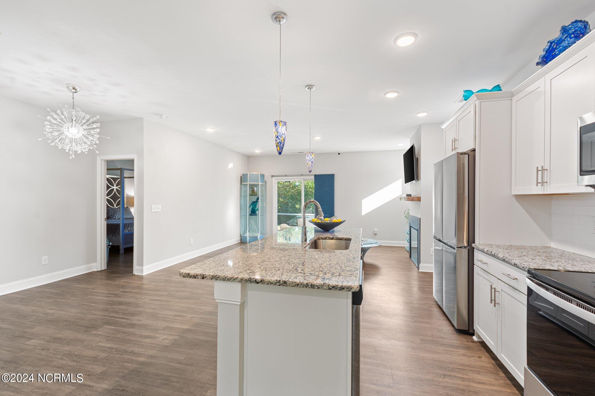 Wilmington, North Carolina 28409, United States, 4 Bedrooms Bedrooms, ,4 BathroomsBathrooms,Residential,Active,63481