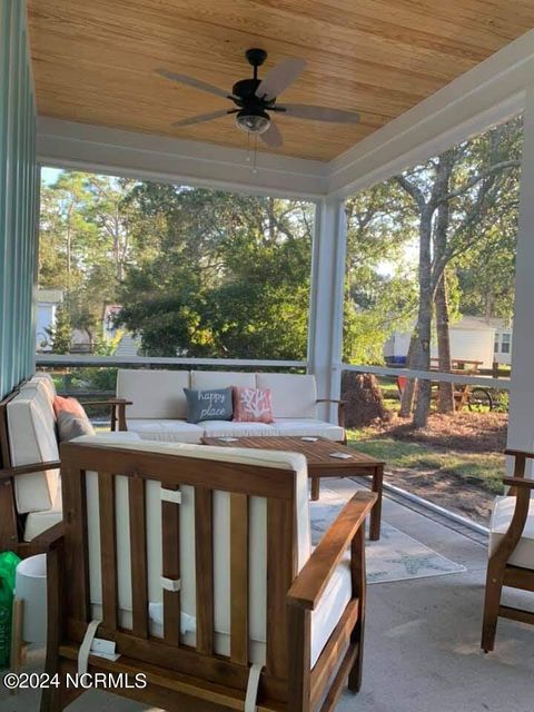 A home in Oak Island