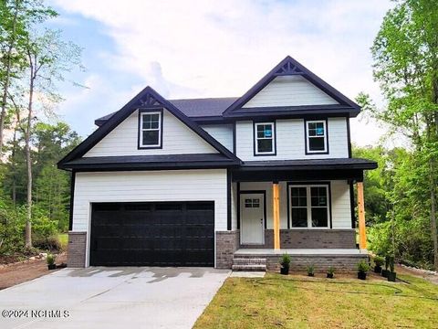 Single Family Residence in Vass NC 692 Wren Lane.jpg