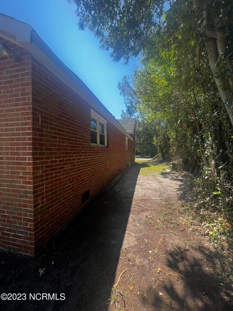 A home in Kinston