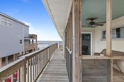 A home in North Topsail Beach