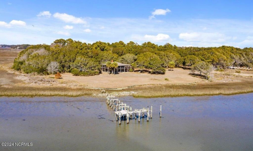 Photo of 2 Windy Point Road SW, Supply, NC 28462 (MLS # 100436908)