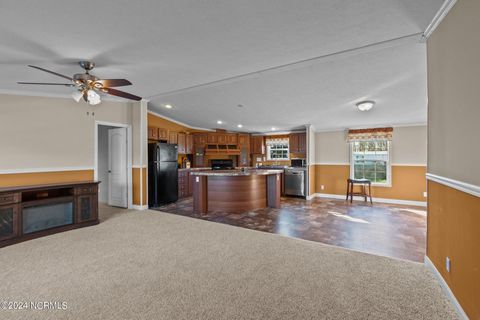 Manufactured Home in Stantonsburg NC 965 Parris Road 4.jpg