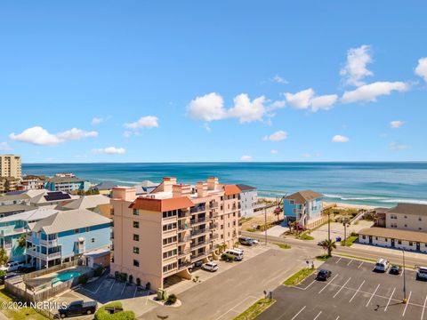 Condominium in Carolina Beach NC 1518 Lake Park Boulevard.jpg