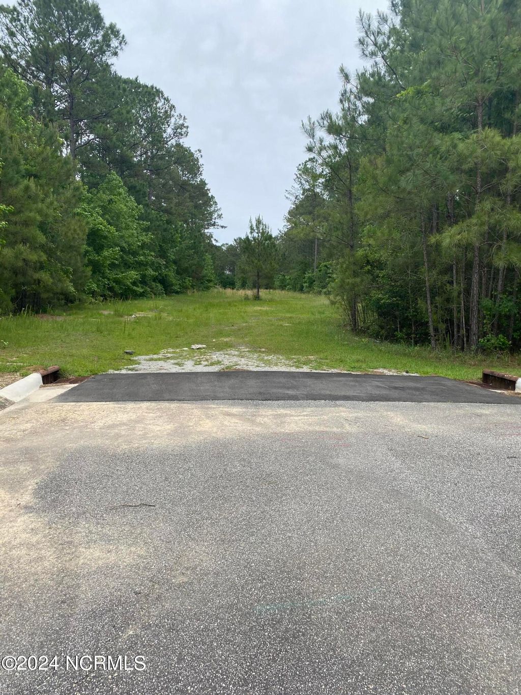 Photo of 1765 Gilbert Road SE, Bolivia, NC 28422 (MLS # 100444295)