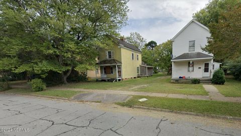 Single Family Residence in Roanoke Rapids NC 914 Franklin Street.jpg