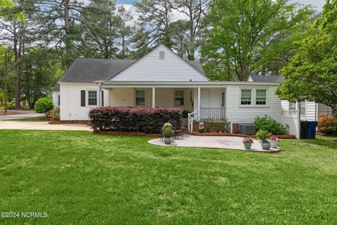 Single Family Residence in Wilson NC 1600 Highland Drive 3.jpg