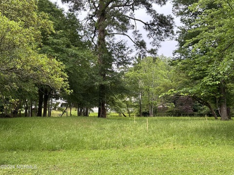 Featured picture for the property 100443843