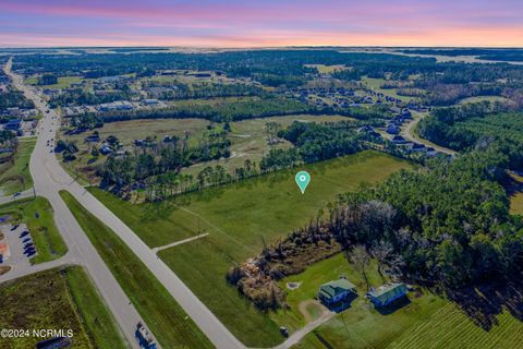 4178 Freedom Way Hubert NC 28539