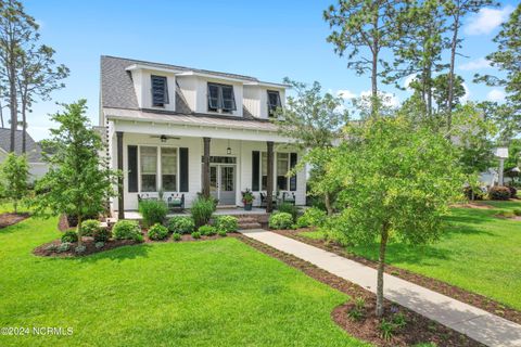 Single Family Residence in Southport NC 3873 Big Magnolia Way.jpg