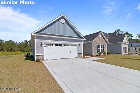 A home in Sneads Ferry