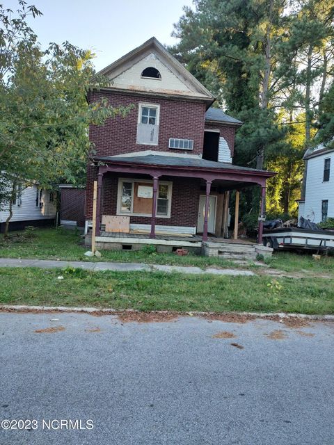Single Family Residence in Goldsboro NC 212 Vine Street.jpg