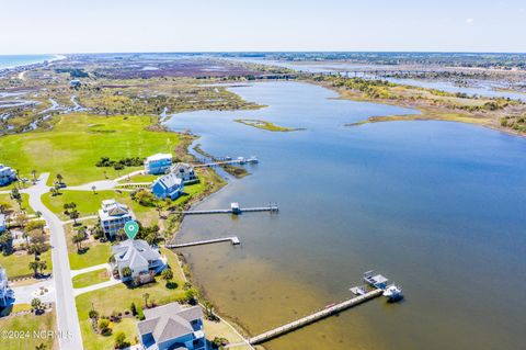 A home in North Topsail Beach