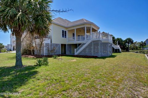 A home in North Topsail Beach