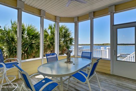 A home in North Topsail Beach